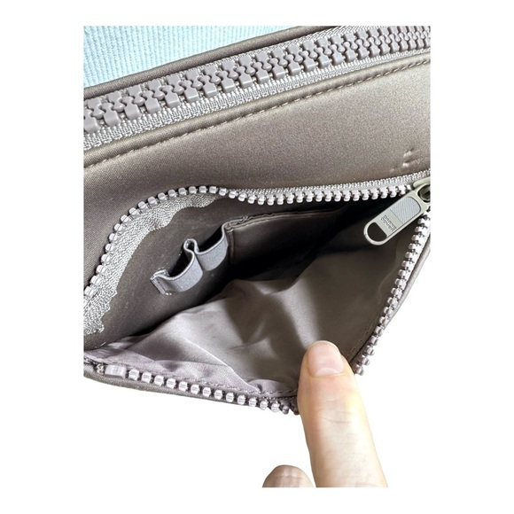 Dagne Dover Micah Crossbody Shoulder Bag in Dune, Mauve, purse, neoprene - Picture 10 of 16